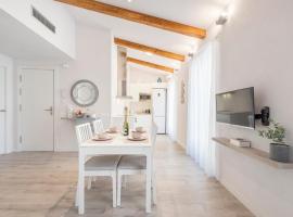 Hotel Foto: Lovely and bright apartment in the heart of Banyoles