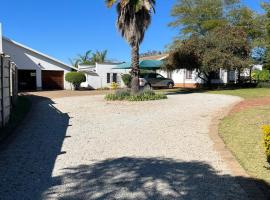 A picture of the hotel: Ka Tembe Self Catering Lodge