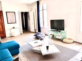 รูปภาพของโรงแรม: Appartement 105 m2 rue Foch Arc de Triomphe hyper centre Montpellier