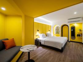 Hotel kuvat: Myhotel Cmyk@Ratchada