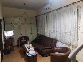 Privatni smestaj Apartman Ristovic preko puta poste 02, ξενοδοχείο σε Mataruška Banja