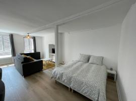 Hotel Photo: Les 4 saisons Honfleur - Studio 2