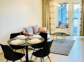 Gambaran Hotel: Modern family apartment next to metro easy access to Helsinki