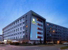 Holiday Inn Express Bremen Airport by IHG, hotel in Bremen
