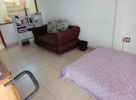 Foto di Hotel: Renta de Habitación Amueblada con servicios incluidos