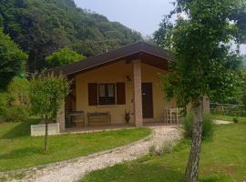 Hotel kuvat: Villetta in collina Casa Calmàs