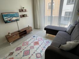 Фотография гостиницы: Modern Comfort In Atasehir