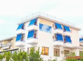 Hotel Mare Blu, hotel u gradu 'Pineto'