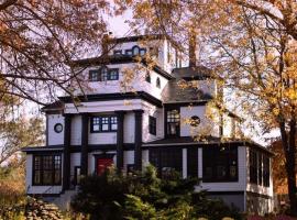 Celtic Mansion Annfield Manor, hotel v destinaci Little Bras dʼOr