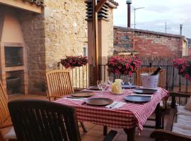 A picture of the hotel: ESPECTACULAR CASA RURAL CA L'ESQUERRÉ