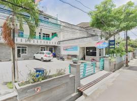 A picture of the hotel: Urbanview Hotel Bartu Moh Toha Bandung by RedDoorz