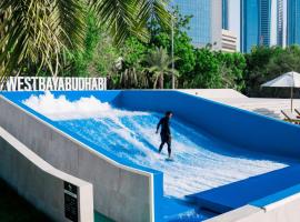 Radisson Blu Hotel & Resort, Abu Dhabi Corniche, hótel í Abú Dabí