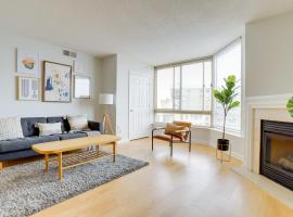 Hotel Foto: Elegant and Charming Condo at Ballston with Pool