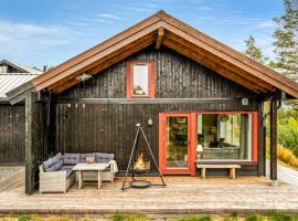 Nice Home In Gol With Wifi, hotel in Golsfjellet