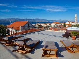 Harbor House Panoramic Harbor View, hotel in Supetar