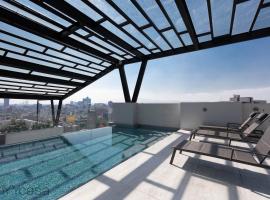 מלון צילום: Private Balcony Infinity Pool & Rooftop in La Roma - Queretaro