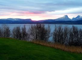 Фотография гостиницы: Stor leilighet nær Bodø sentrum.