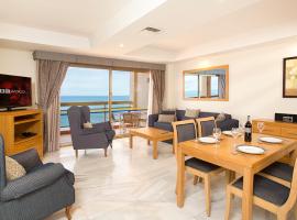 Hotel foto: 2 bedroom Penthouse Sea View Apartment within Sunset Beach Club