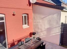 Hotel Photo: AD41 - La Perle Marine Jolie maison avec jardin et terrasse