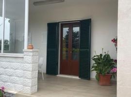 A picture of the hotel: Casa vacanze da Tonino