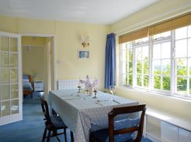 Hotel Photo: Sunny Garden Cottage