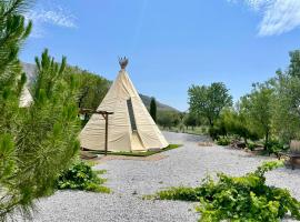 מלון צילום: Beautiful Teepee with private facilities