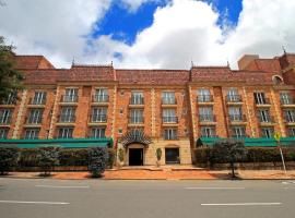 A picture of the hotel: Hotel Windsor House Inn By GEH Suites