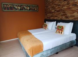 Gambaran Hotel: East Meets West Bed and Breakfast