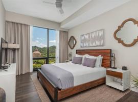 מלון צילום: 'Arras Altitude Adjustment' A Luxury Downtown Condo with Mountain and City Views at Arras Vacation Rentals