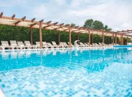 Emerald Hotel