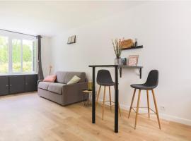 Chez Lucas, hotel v destinaci Dinan