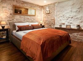 Hotel fotografie: Rustic Apartments Sv Frane in the old town