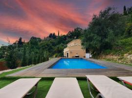 Hotel foto: Luxury Villa Annette with Stunning Views and Pool