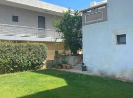 Hotel Photo: Nickolas Tiny apartment Souda-Chania