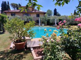 A picture of the hotel: VILLA GIOTTO Florence