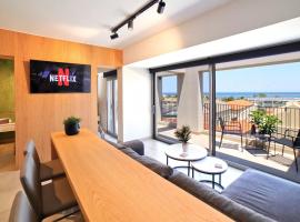 Hotel Photo: Heraklion Harbour Penthouse