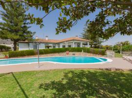 A picture of the hotel: Villa Galemar Pool & Gardens