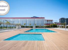 Hình ảnh khách sạn: 4 bedroom rental unit with pool/middle of Bursa