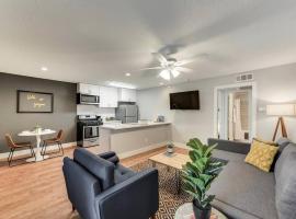 Hotel Foto: Hello Gorgeous Flat near Downtown!