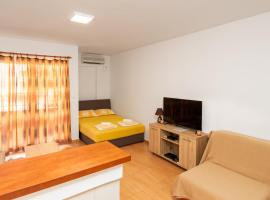 A picture of the hotel: Studio Apartment Ogi