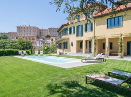 A picture of the hotel: MONFERRATO HILLS Charming Garden Villa