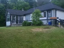 Burnt River Bungalow