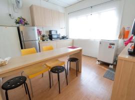 Aimelia guest house,位于八打灵再也的酒店