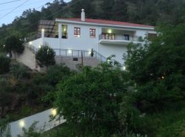 Foto di Hotel: Ta Spitakia tis Theodosias