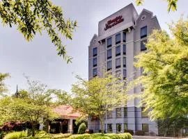 Hampton Inn & Suites Atlanta/Duluth/Gwinnett, hótel í Duluth