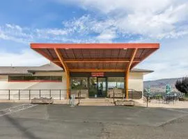 Celilo Inn