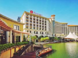 Ramada By Wyndham Huizhou South, hotel em Huizhou
