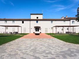 Hotel Photo: Modern Apartment in Agliana with Shared Garden