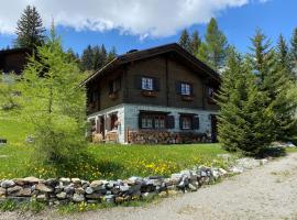 Hotel Foto: Chalet Chalet Rodas 9 by Interhome