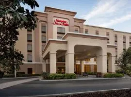 Hampton Inn & Suites Largo